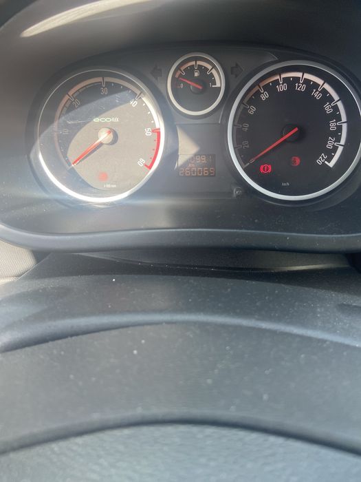Opel Corsa D 1.3 CDTI EcoFlex — photo 4