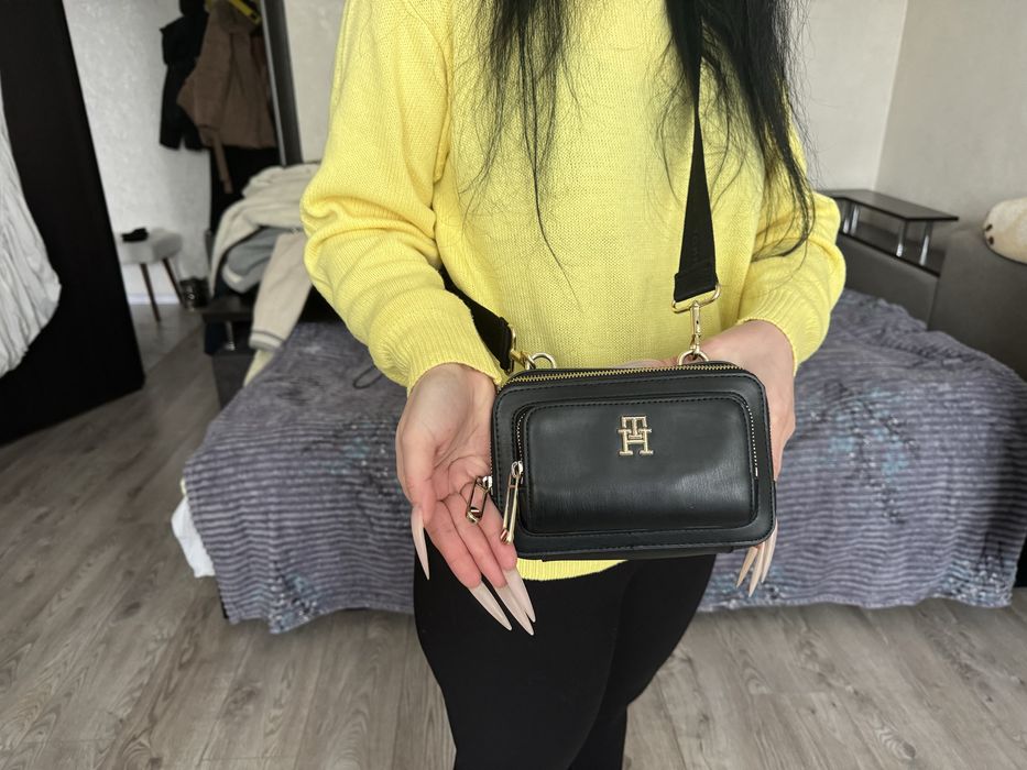 Сумка Tommy Hilfiger