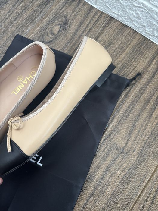 Балетки Chanel в розмірі 41