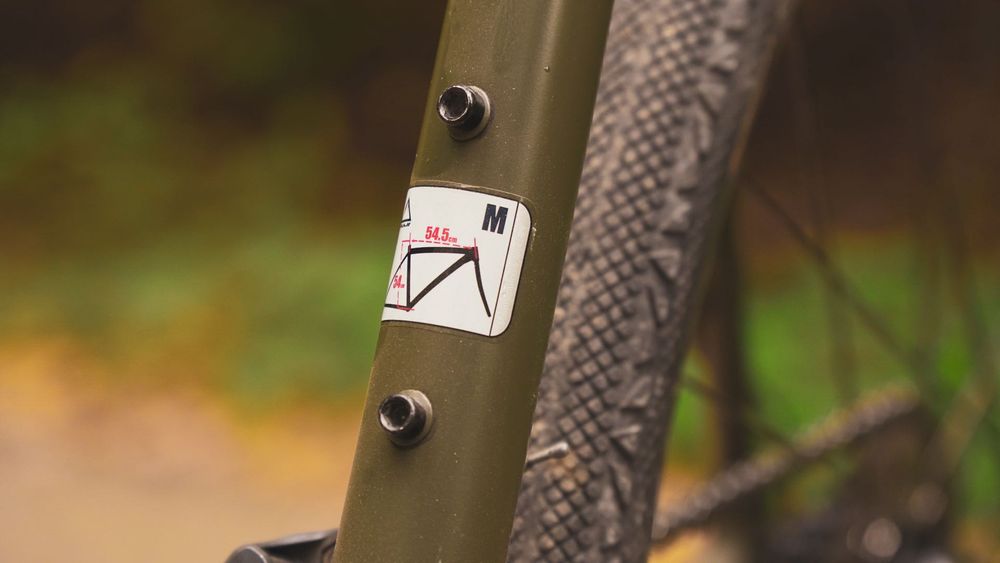 Gravel Fuji Tread 1.7