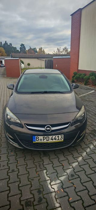 OPEL ASTRA 1.4 Turbo Sprowadzony!!