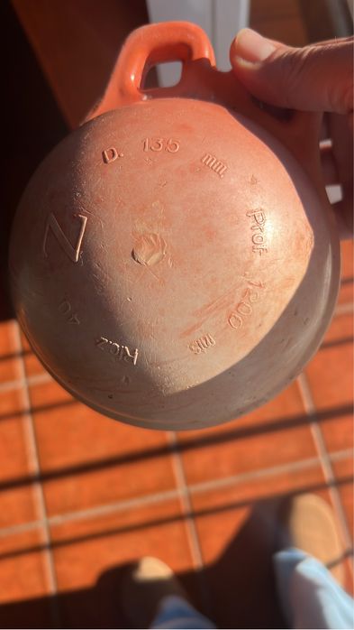 Boias de pesca encontradas na mare
