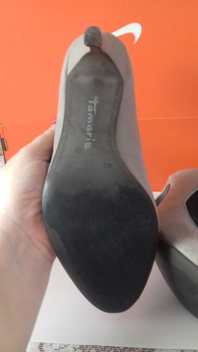 Szpilki buty 40 Tamaris