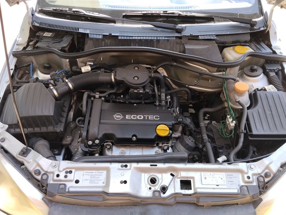 Carro Opel Corsa 1.2
