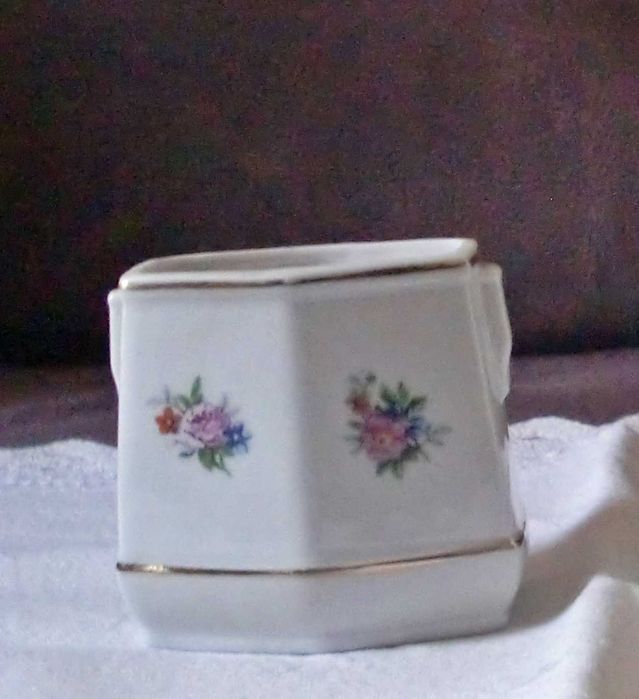 Mostardeira em loiça Candal