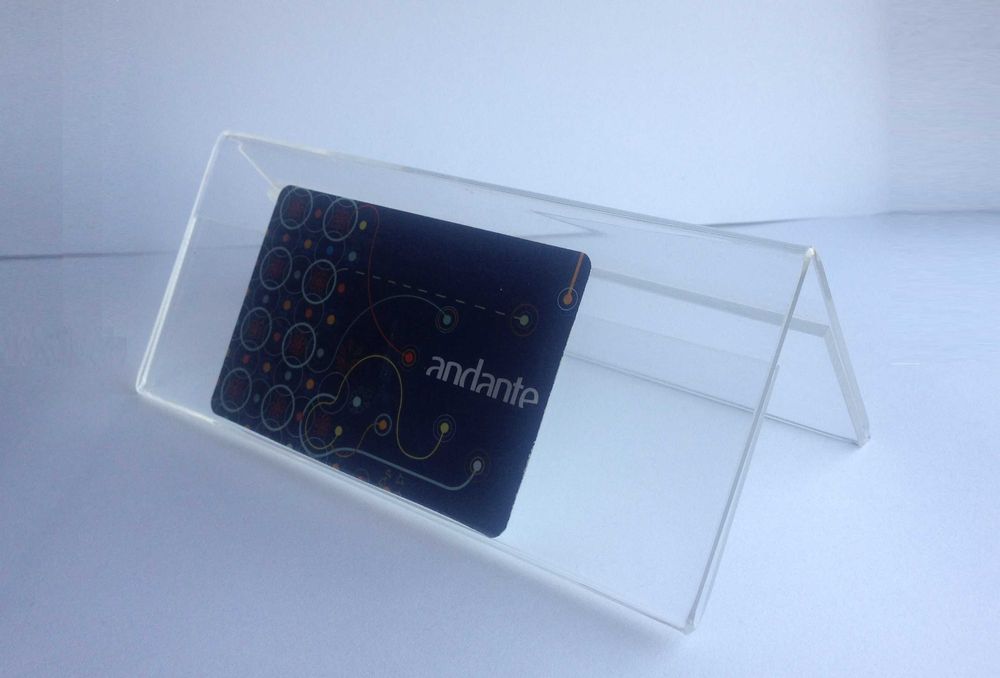 Suporte em acrílico64586345232770120