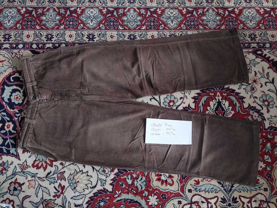 Spodnie męskie - obwód 84 cm.