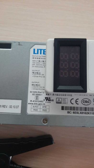 Зарядний  пристрій для LiFePo4  3V-15V 3A-60A