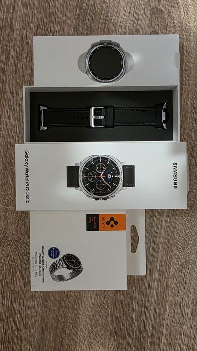 Часи Samsung Galaxy  Watch 8 Classic