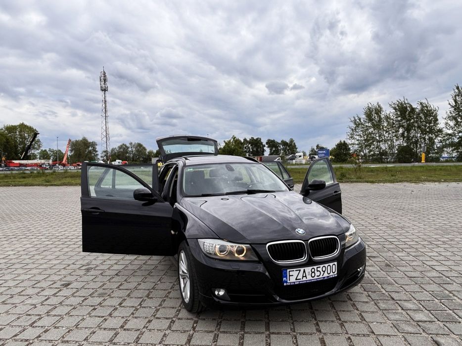 BMW  e91 2012 143km