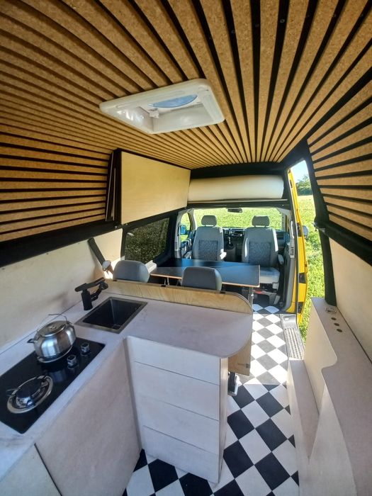 VW T5 l2h3 kamper campervan, 4-osobowy, Kuchnia, WC, panele PV, nugget