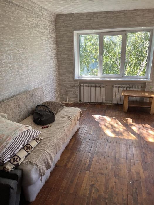 Сдам 2 х комнатную квартиру на длительный срок