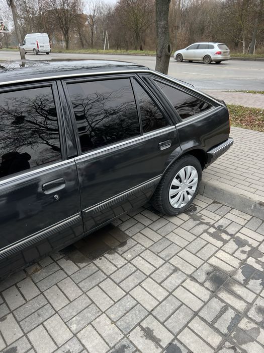 Opel Ascona 1.6 газ/безнин