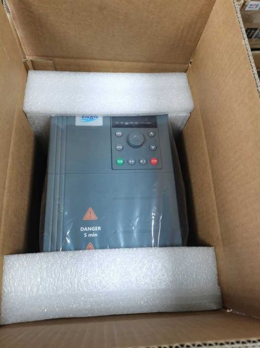 Частотный преобразователь 5,5 квт 220/380 В