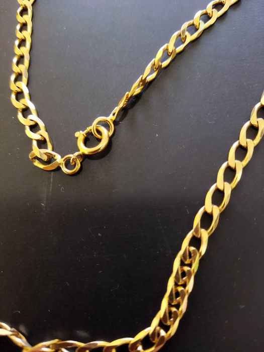 Fio com crucifixo em ouro de lei, 19.2k