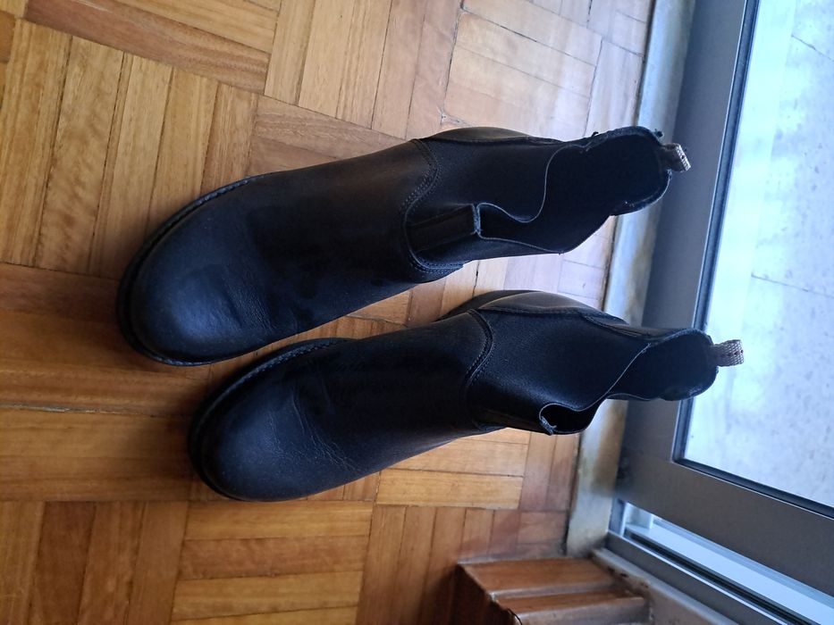 Botas pretas 38...
