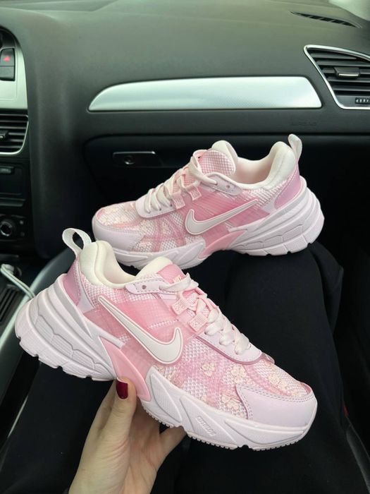 Женские кроссовки Nike V2K Run Pink