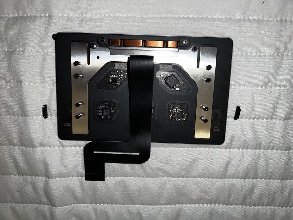 Gładzik/Touchpad Macbook pro A2338
