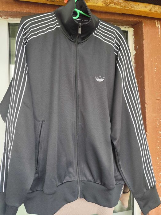 Продам олимпийку Adidas