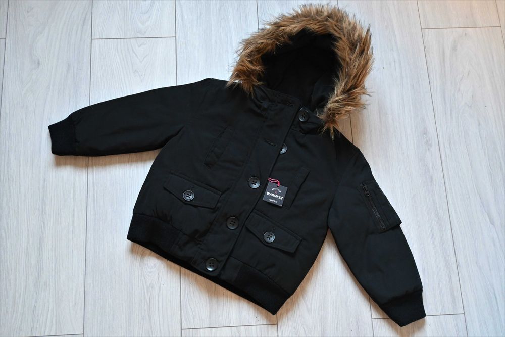Новая курточка GAP 4-5 лет. Оригинал