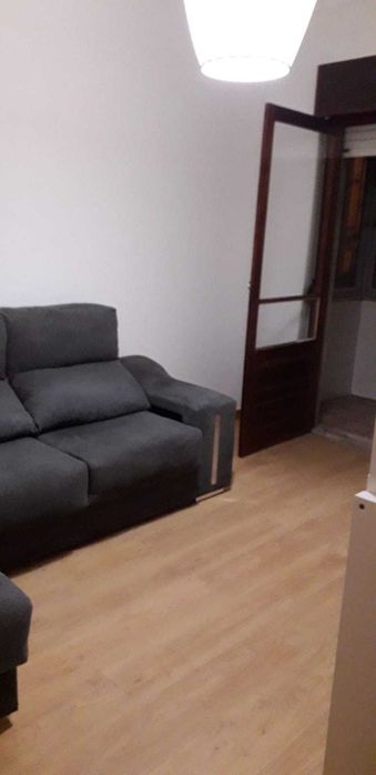 Arrenda-se Apartamento