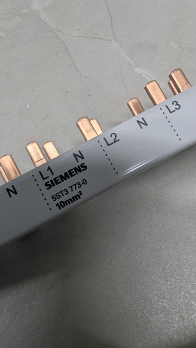 Szyna Siemens 5ST3773-0 3P+N 10mm² 44 moduły