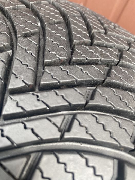 Opona 225/45r17 Firestone Multiseason