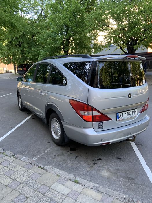 Внедорожник дизель 2.7 автомат