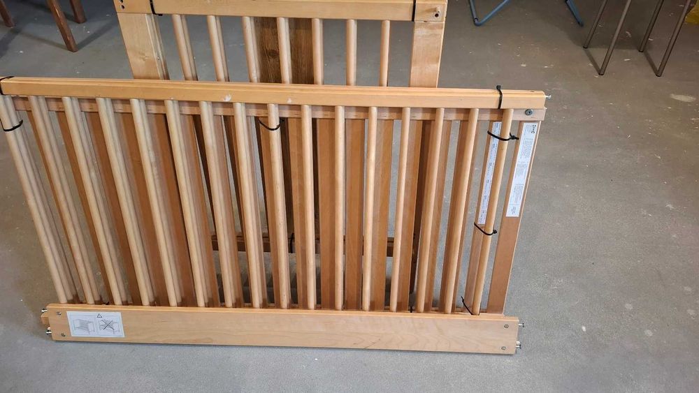 Łóżeczko dziecięce IKEA z materacem