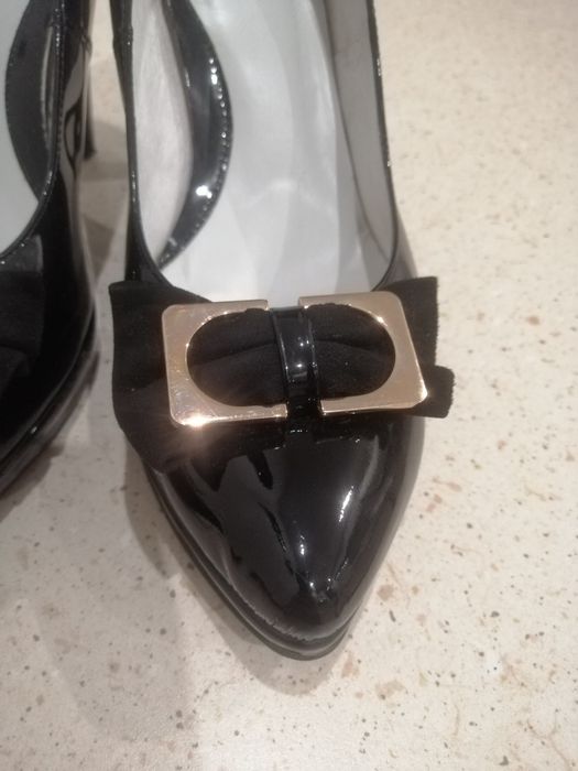 Szpilki czarne rozmiar 40