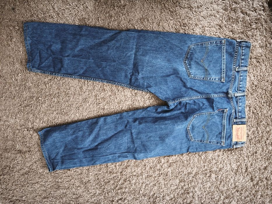 Продам чоловічі джинси фірма Levis