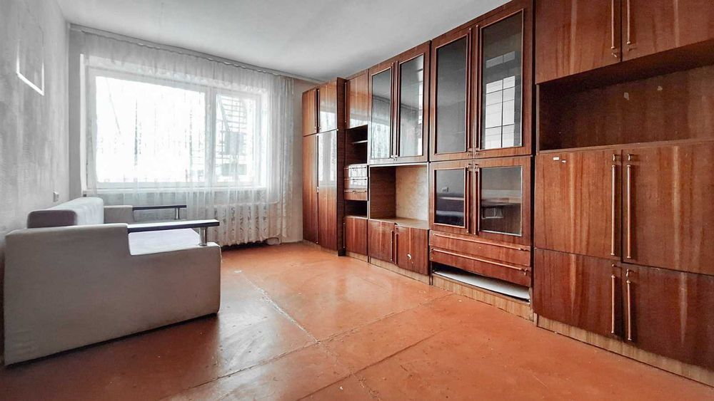 Продам кімнату в гуртожитку. Льонокомбінатівська, 15.