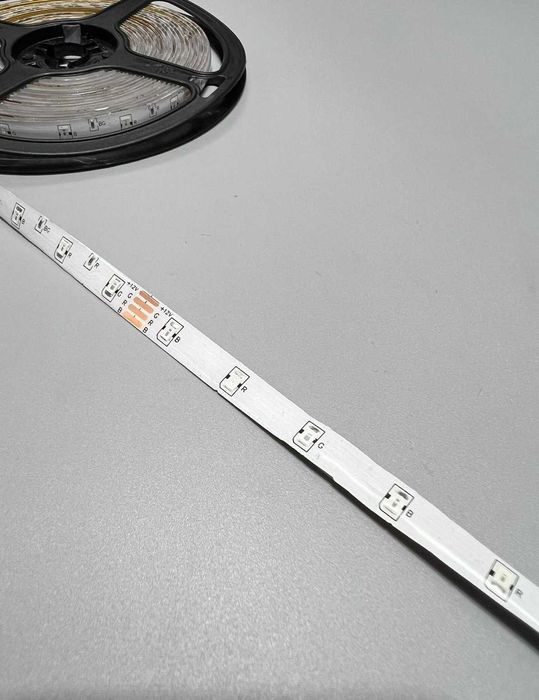 Светодиодная лента RGB 2835 от розетки 220В с пультом 5м 270х LED - лед лента разноцветная