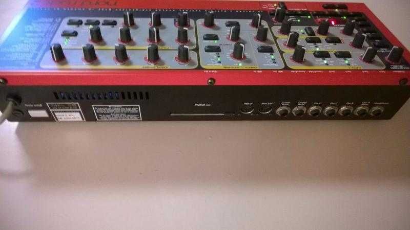 Vendo Clavia Nordlead 2 Rack