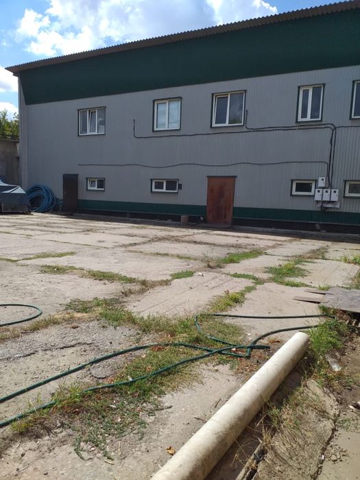 Сдам в аренду склад 250/185/120/90м2 ул Лодзинская метро Масельского