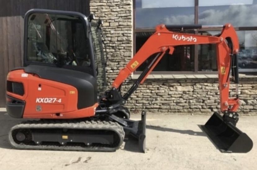 Wynajem minikoparki kubota kx27