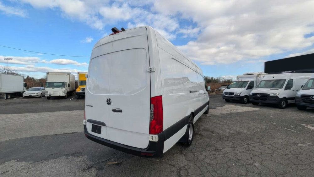 Mercedes-Benz Sprinter      2019
