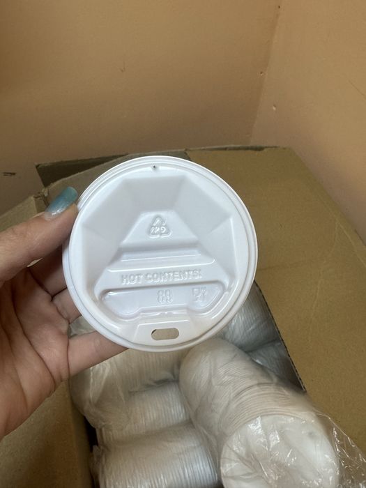 Кришки на стаканчики 89