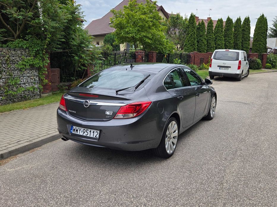 Opel Insignia automat 2.0