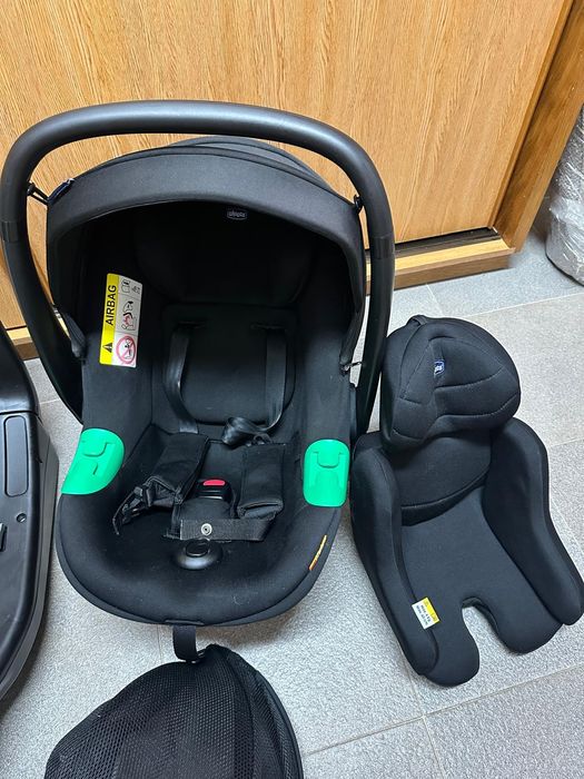Chicco Kiros + Base ISOFIX + Acessórios – Excelente estado