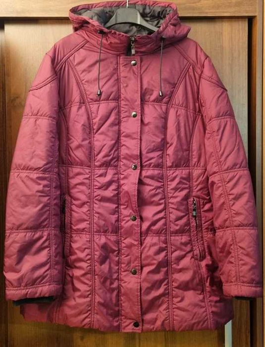 Kurtka zimowa r. 44 puchowa z kapturem burgundowa bordowa