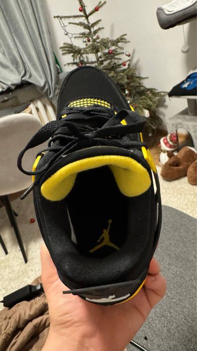 Oryginalne Jordan 4 – rozmiar 43 | Prawie nowe