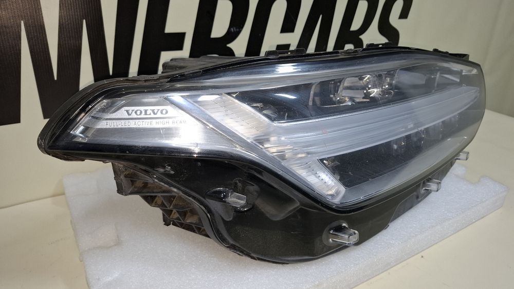 Volvo XC90 , 2015- фара передня Full Led, in07098