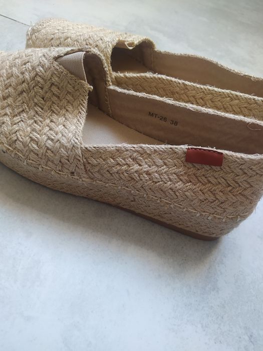 Espedryle Nowe Beżowe