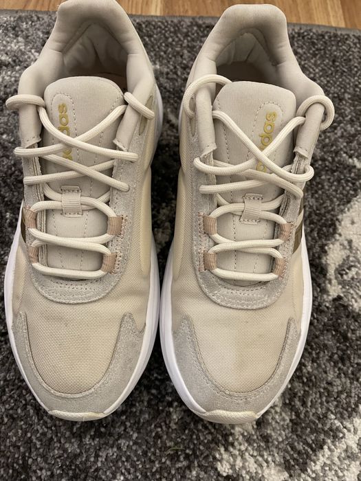 Жіночі кросівки Adidas Ozelle бежеві 38/розмір