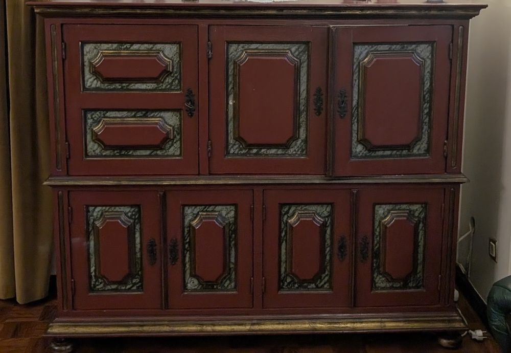 Armário de televisão vintage em pinho lacado,