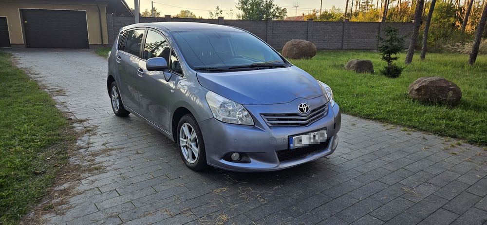 Toyota Verso 2011 рік 2.0 дизель для військових
