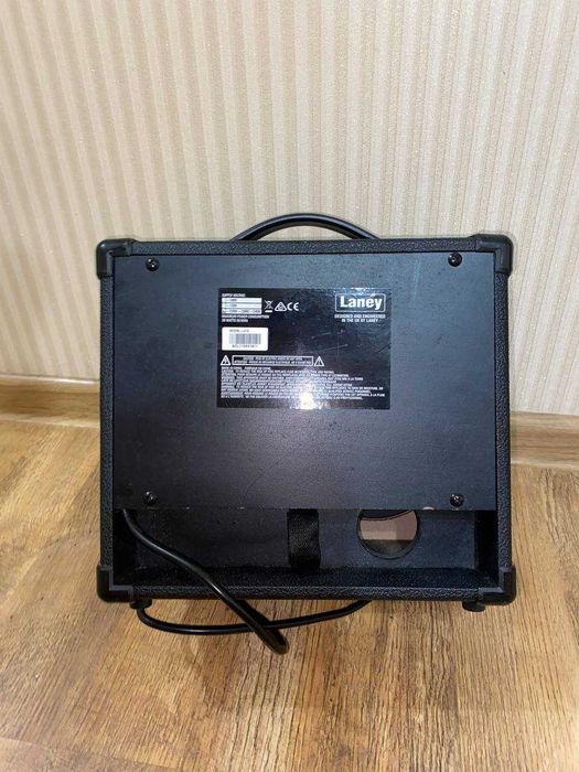 комбопідсилювач комбоусилитель  LANEY LX 15