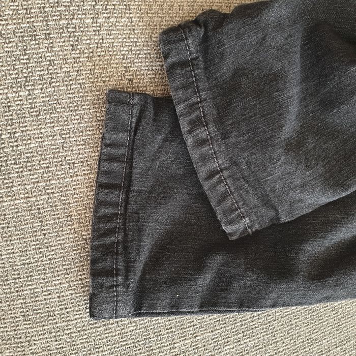 Spodnie jeans na podszewce czarne 140