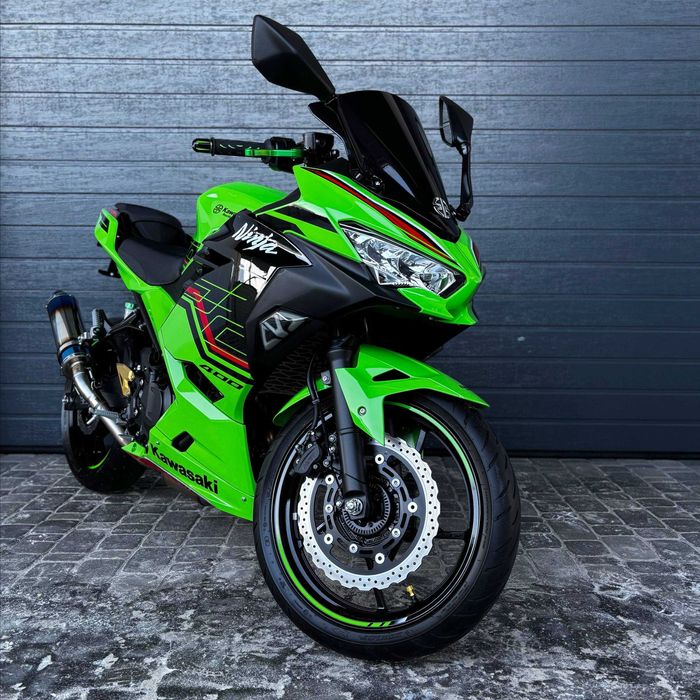 Продам мотоцикл Kawasaki Ninja 400 (7518)